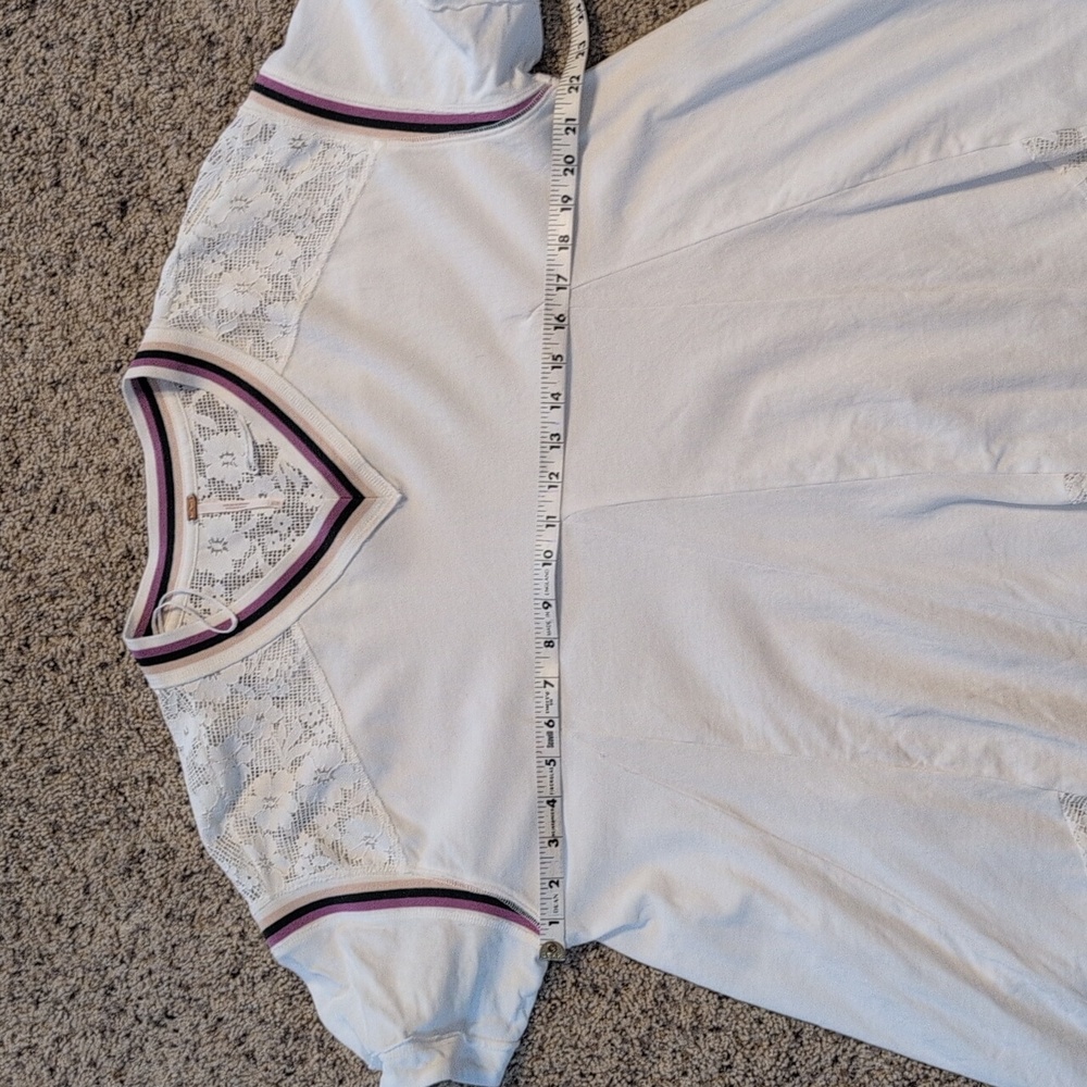 Free People Lace Trim White Top With Purple Black And Beige Sz XS - Picture 10 of 12